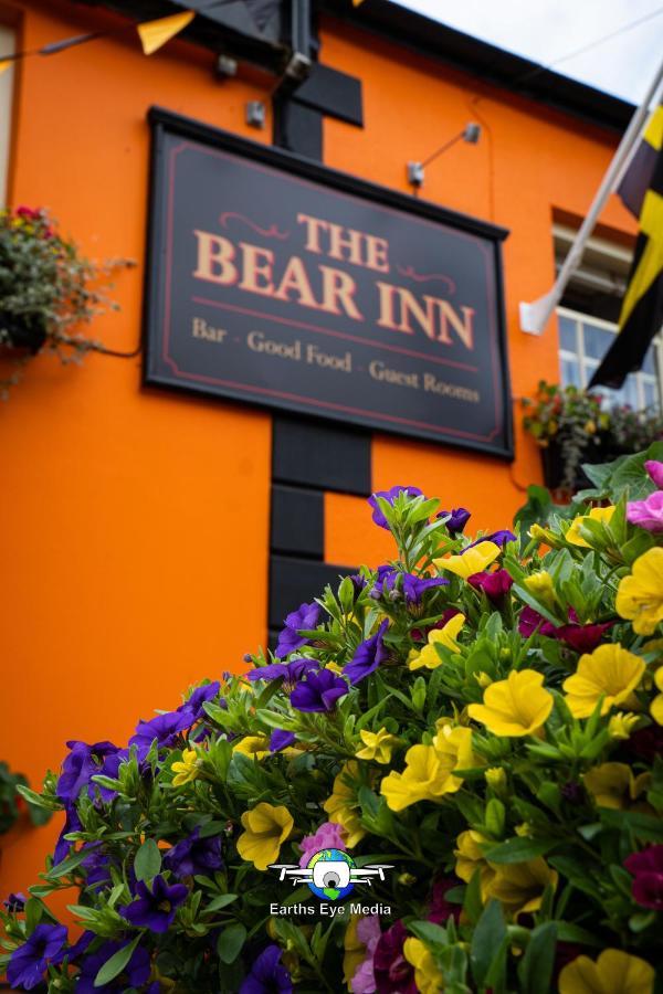 The Bear Inn Llandovery Dış mekan fotoğraf
